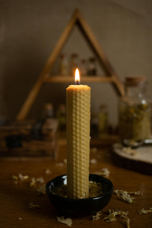 Beeswax candle