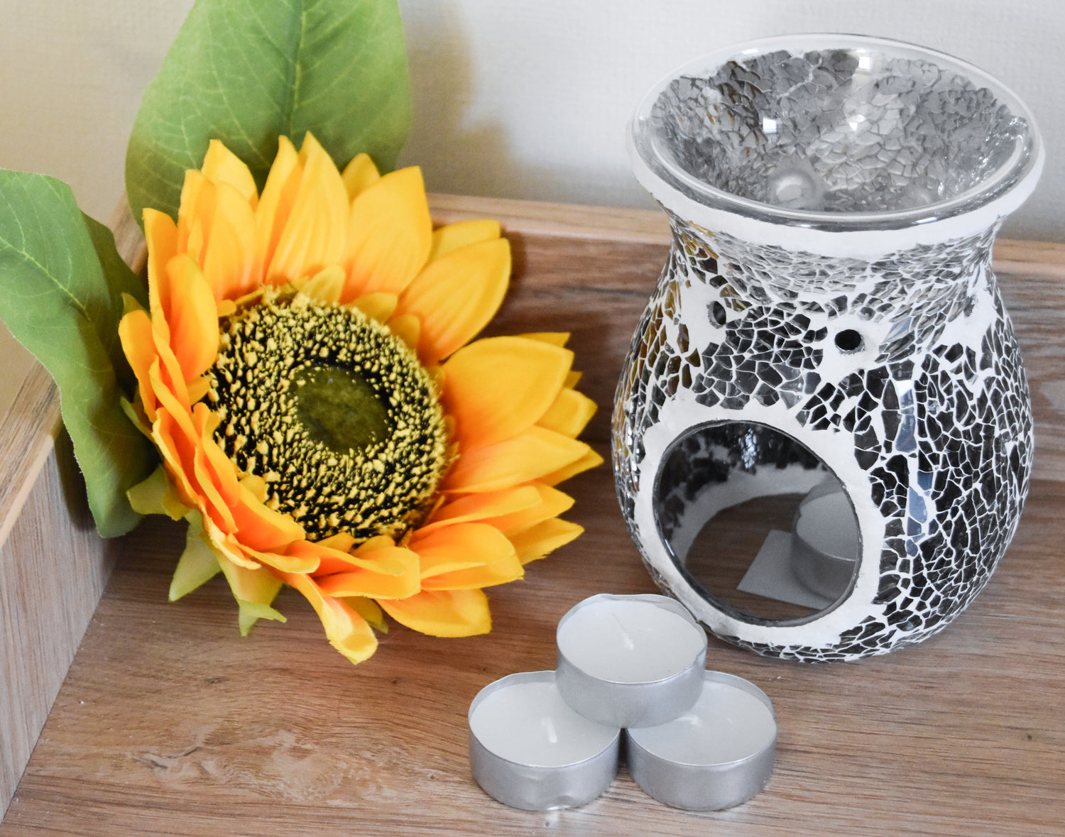 gunmetal crackle glass wax melt burner, front